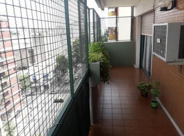 Departamento · 110m² · 4 Ambientes · 4 Ambientes C/ Dependencias. Av Montes de Oca 1200