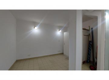 Local comercial · 1m² · Local a La Calle (Oficina / Consultorio) Entrada Directo de La Calle