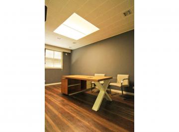 Oficina comercial · 150m² · 7 Ambientes · Oficina de 7 Despachos en Monserrat - Orientación Norte - 150 m²