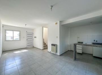 PH · 68m² · 3 Ambientes · Encantador Dúplex en B° Los Prados, La Calera.