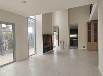Casa de 6 ambientes, Ciudad de Mendoza · Hermosa Casa a Estrenar en Dalvian