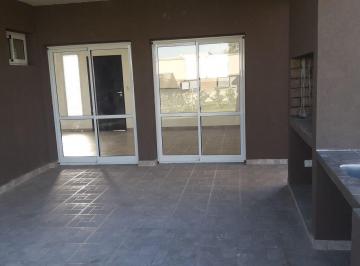 Casa de 4 ambientes, Pilar · Casa en Alquiler en San Alfonso, Pilar del Este, Pilar