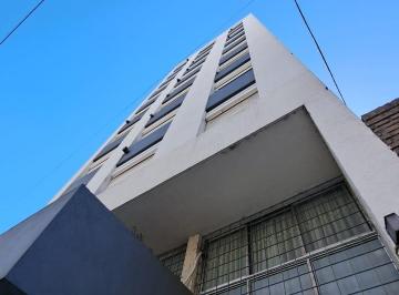 Departamento de 2 ambientes, La Plata · Departamento 1 Dormitorio en Venta - 54 E/ 10 y 11 - La Plata