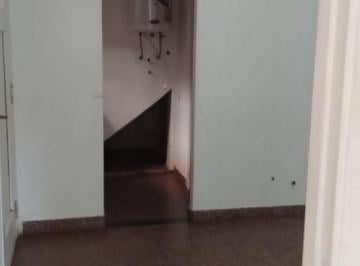 Casa · 32m² · 2 Ambientes · Alquiler - PH 2 Ambientes con Terraza - Huaura 200 Moron