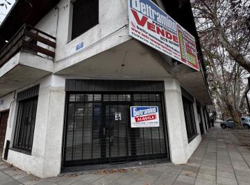 Local comercial · 52m² · 1 Ambiente · Local en Alquiler - Merlo Centro
