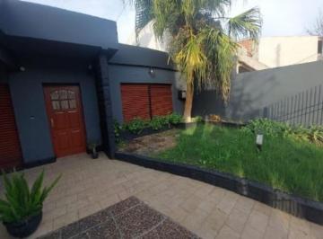 Casa en Venta de 4 ambientes Merlo · Casa Americana a La Venta en Merlo Centro