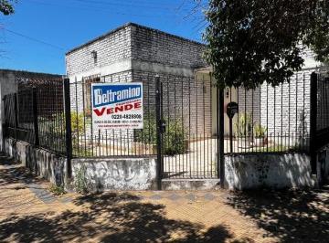 Casa · 80m² · 3 Ambientes · Casa en Venta - Merlo Centro