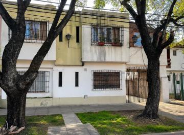 PH · 48m² · 3 Ambientes · 1 Cochera · Departamento en Venta - Merlo