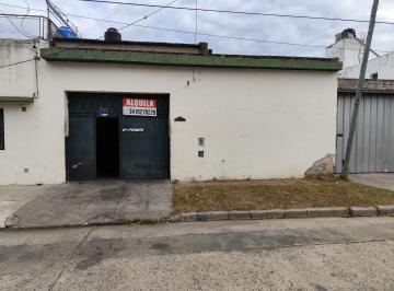Ubicado estratégicamente cerca de calle Wilde, cerca de Circunvalación y a dos c · Galpón. Fisherton. Pje Sabathie 7961 (Casi Muniagurria).