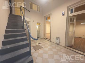 Casa · 140m² · 4 Ambientes · Venta - Casa - Lourdes