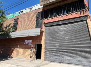 Local comercial · 435m² · Local y Galpón en Calle Prospero Mena Al 500, Sm de Tucumán
