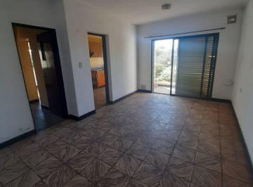 Departamento · 52m² · 3 Ambientes · Opotunidad Departamento 2 Dorm. con Balcon