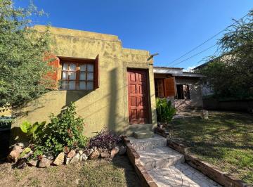 Casa · 125m² · 6 Ambientes · Casa en Venta 3 Dorm. en Villa Carlos Paz