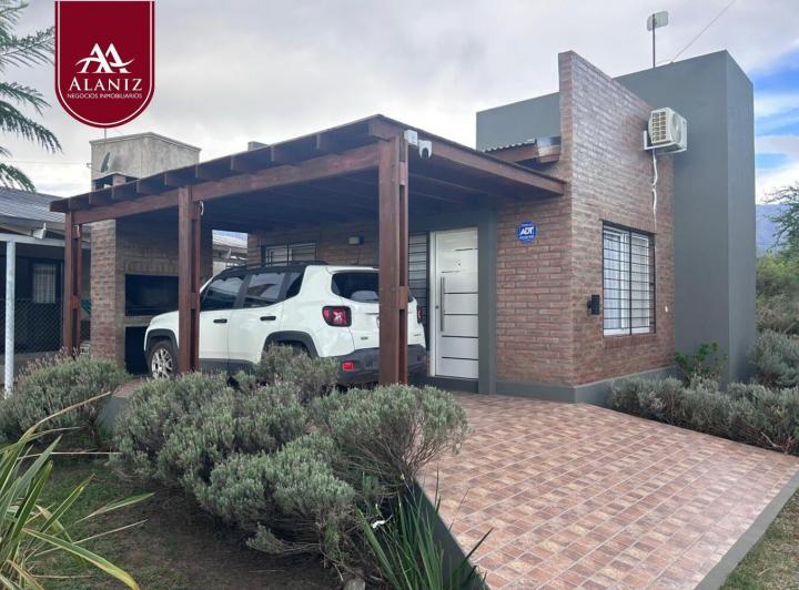 Casa · 78m² · 3 Ambientes · 1 Cochera