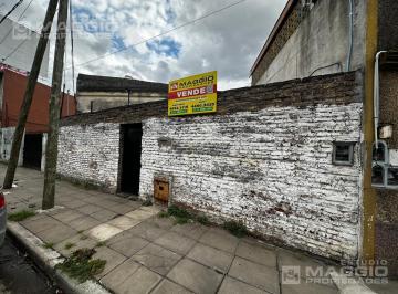 Casa · 107m² · 3 Ambientes · Venta Terreno en Ciudadela Norte