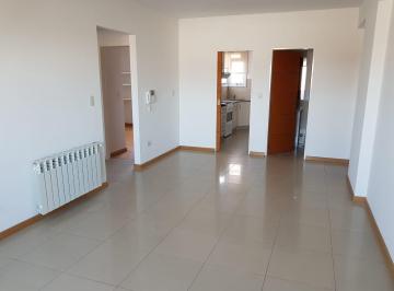 Departamento de 2 ambientes, Cipolletti · Departamento 2 Dorm. con Cochera Cipolletti