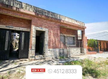 Terreno · 334m² · 5 Ambientes · 1 Cochera · Terreno Venta - Munro