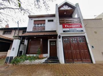 Casa · 122m² · 3 Dormitorios · 1 Cochera · Casa - Banfield Oeste