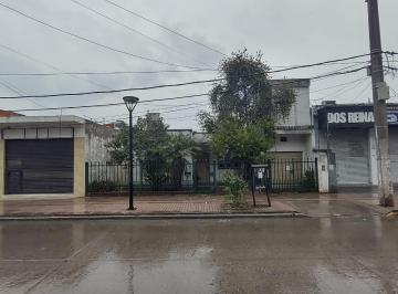 Casa · 117m² · 4 Ambientes · 1 Cochera · Casa en Venta - 3 Dorm. 1 Baño - Cochera - 324 m² - Grand Bourg, Malvinas Argentinas