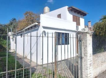Casa de 4 ambientes, La Plata · Venta de Casa en Calle 480 Entre 10 y 11