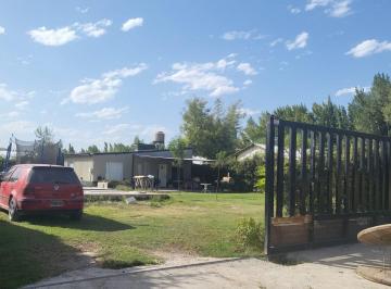 Casa · 90m² · 4 Ambientes · 1 Cochera · Casa en Vista Alegre Sur con Piscina