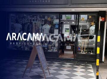 Local comercial · 68m² · 2 Ambientes · 3 Cocheras · Local en Venta en Monte Grande