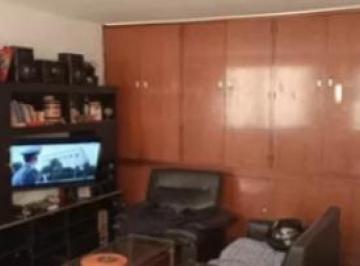 Departamento · 80m² · 4 Ambientes · Departamento en Venta - 3 Dorm. 2 Baños - 80 m² - Mataderos