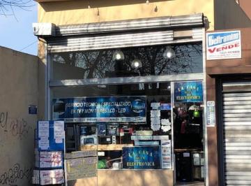 Local comercial · 470m² · Venta - Local Merlo
