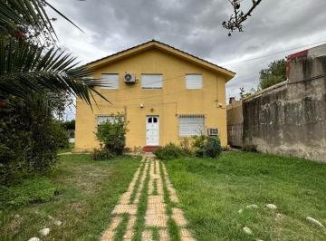 Casa · 200m² · 5 Ambientes · 5 Cocheras · Venta Casa - Lote 1580 m