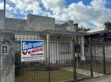 Casa · 70m² · 3 Ambientes · Venta Casa a Refaccionar 2 Dorm. Padua Merlo