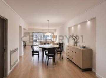 Departamento · 204m² · 4 Ambientes · 1 Cochera · Venta Semipiso en Av Carabobo
