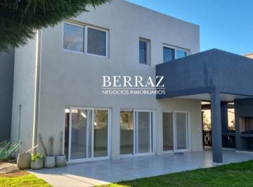 Casa · 175m² · 5 Ambientes · 2 Cocheras · Casa Venta 5 Ambientes en Acacias Puertos Escobar Lote de 579 m²