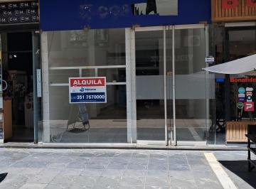 Local comercial · 95m² · 3 Ambientes · Local en Alquiler