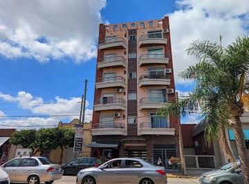 Departamento · 58m² · 3 Ambientes · 1 Cochera · Depto 3 Amb C/ Cochera Exc Ubi Cerca Av