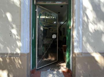Local comercial , Recoleta · Venta - Local - Apto Todo Destino - Uriburu y Av Santa Fe - Recoleta.