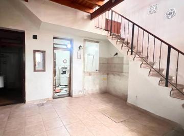 PH · 106m² · 4 Ambientes · Venta PH 4 o 5 Ambientes con Dos Terrazas a Refaccionar en Chacarita