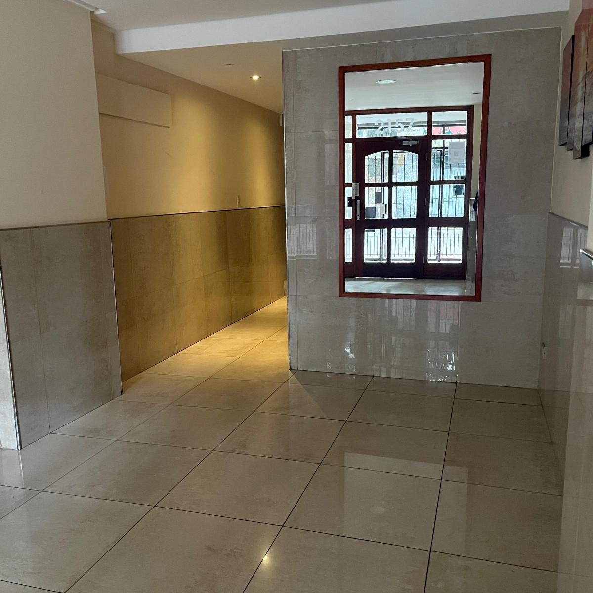 Depto 2 amb, 62m² en Macrocentro, con balcón y ascensor