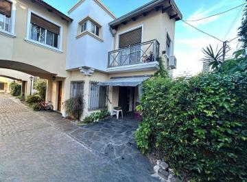 Casa · 75m² · 4 Ambientes · 1 Cochera · Casa Duplex en Venta 4 Amb con Cochera Temperley