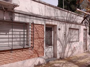 Casa · 61m² · 5 Ambientes · Venta Casa a Refaccionar Barrio Sur