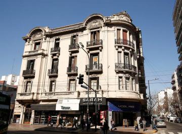 Oficina comercial · 275m² · Unidad Funcional en Venta de 275 m² Cubiertos