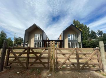 Casa · 70m² · 3 Ambientes · 1 Cochera · Casa 3 Amb. Venta Dina Huapi, Dina - Hue - Bariloche