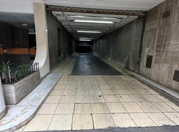 Garage · 12m² · Venta Cochera 12 m² Laprida y Av Santa Fe Recoleta
