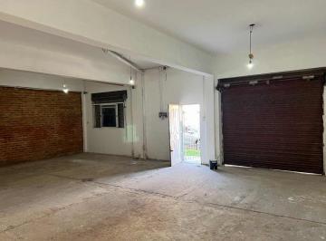 Bodega-Galpón · 76m² · Venta Galpon / Deposito Lanus Permuta/financia