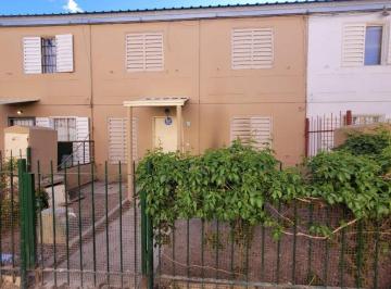 Casa · 65m² · 5 Ambientes · Duplex B° Lu4