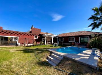 Casa de 10 ambientes, Guaymallén · Venta de Casa 5 Dorm. en Buena Nueva, Guaymallén