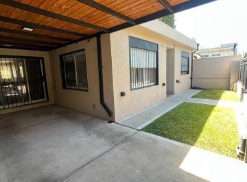 Casa · 104m² · 4 Ambientes · 1 Cochera · Excelente Casa a La Venta en Los Cardales.