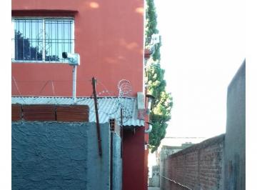 Casa · 370m² · 9 Ambientes · Casa en Venta - 8 Dorm. 8 Baños - 385 m² - González Catán, La Matanza