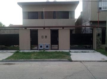 Casa · 59m² · 3 Ambientes · 1 Cochera · Dúplex en Venta - 1 Dormitorio 2 Baños 1 Cochera - 115 m² - Villa Elvira