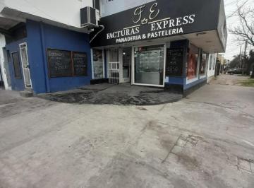 Fondo de comercio · 40m² · 2 Ambientes · Fondo de Comercio en Venta - Panadería - 40 m² - Morón