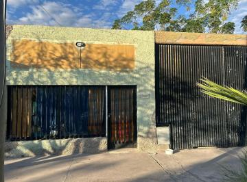 Casa · 110m² · 4 Ambientes · 2 Cocheras · Venta Casa Bebedero
